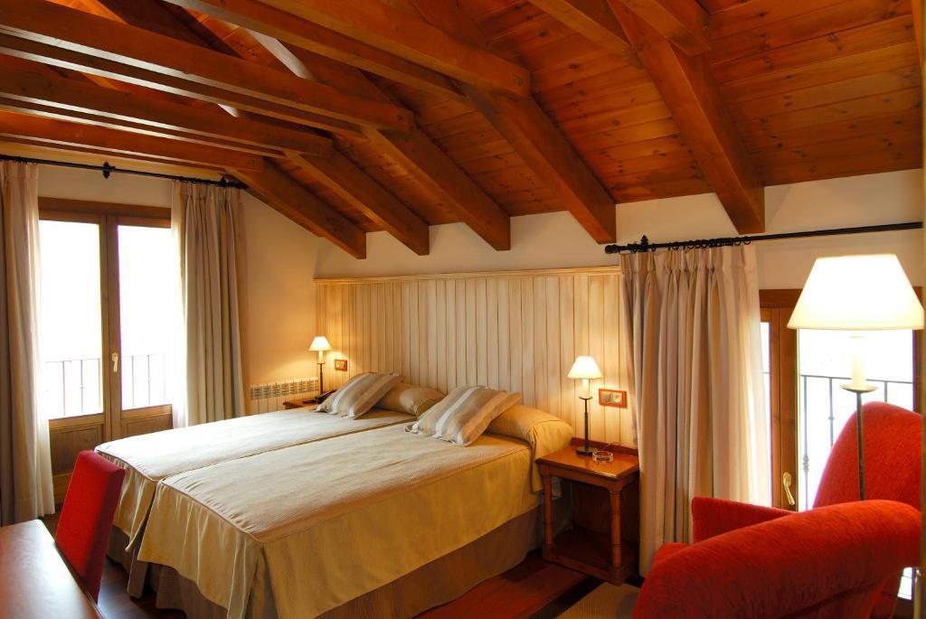 Hotel Diamo Castejón de Sos Dış mekan fotoğraf